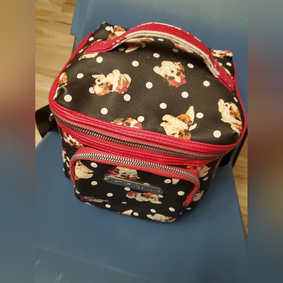 Betsey Johnson Women's Lunch Bag - Picture 15 of 16